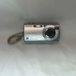 Sony Cyber-shot Gray Digital Camera